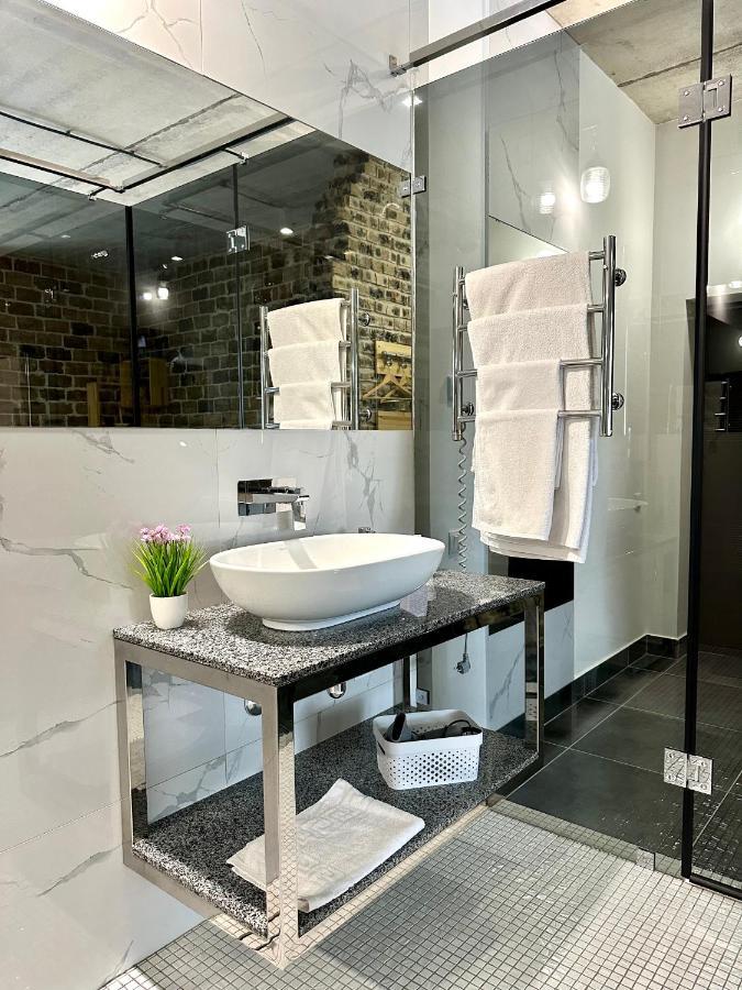 Modern Apartments With A Coffee Machine In The City Center, A View Of The City リウネ エクステリア 写真