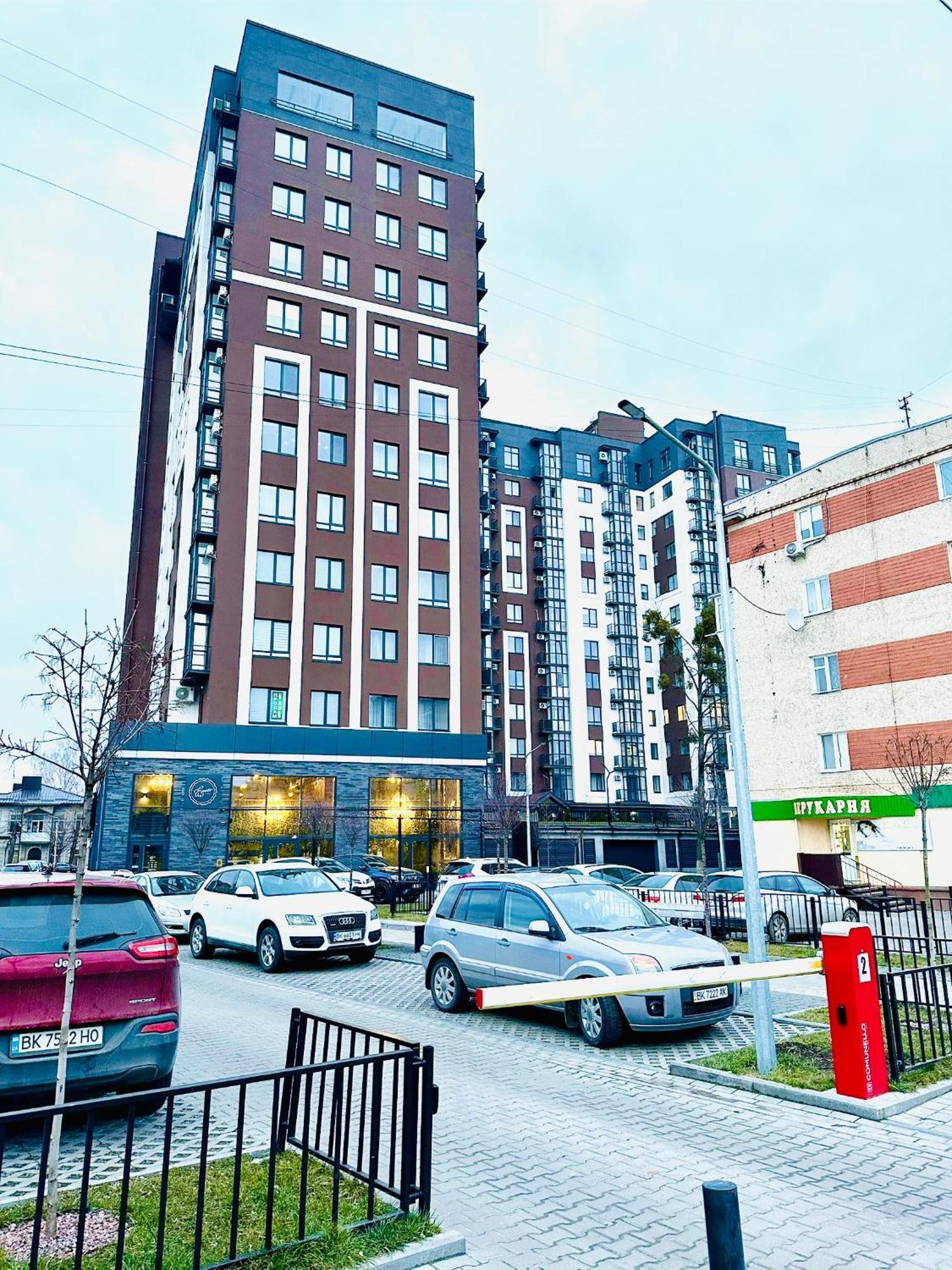 Modern Apartments With A Coffee Machine In The City Center, A View Of The City リウネ エクステリア 写真