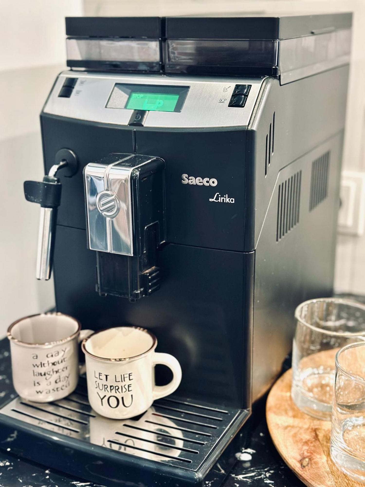 Modern Apartments With A Coffee Machine In The City Center, A View Of The City リウネ エクステリア 写真
